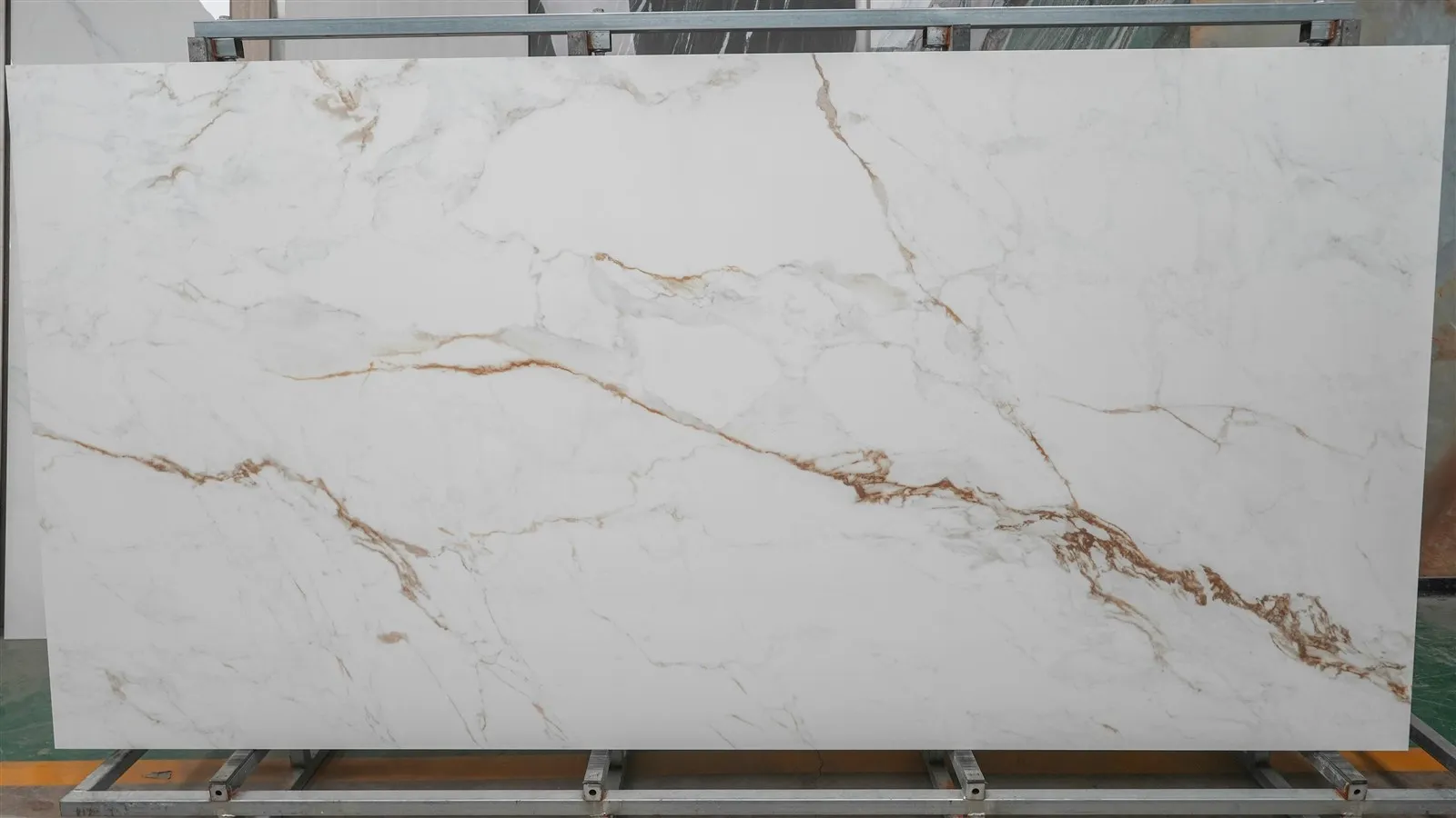 Polished bathroom porcelain slabs Polished bathroom porcelain slabs